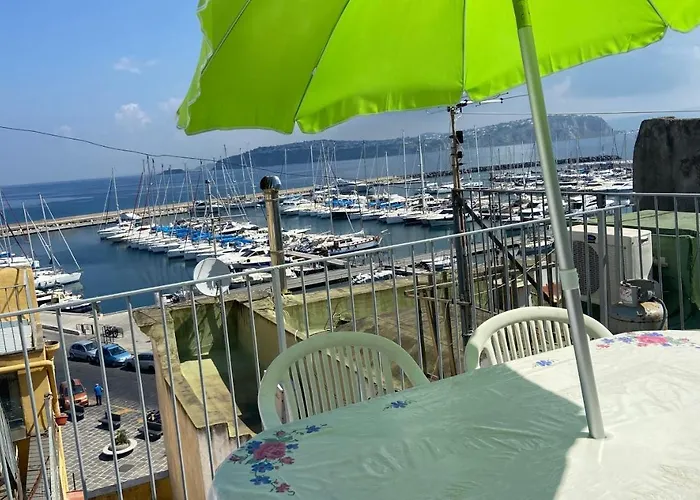 Marina Grande Apartament Procida